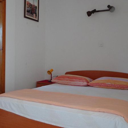Maria Apartments Водице Екстериор снимка