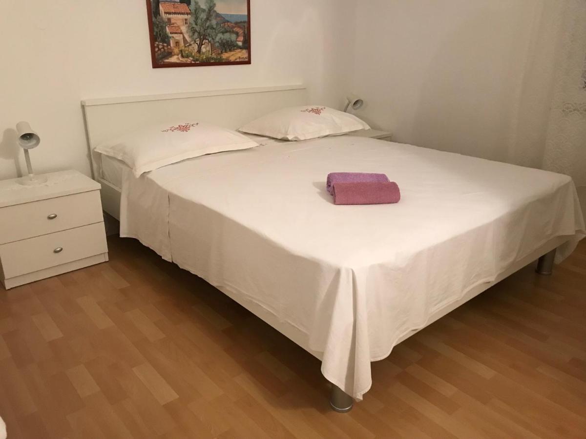 Maria Apartments Водице Екстериор снимка