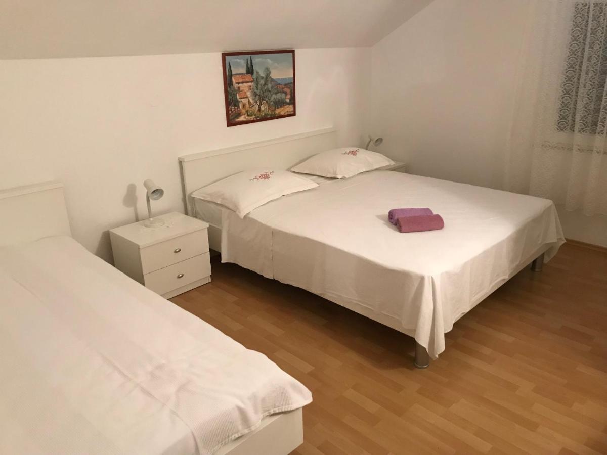 Maria Apartments Водице Екстериор снимка